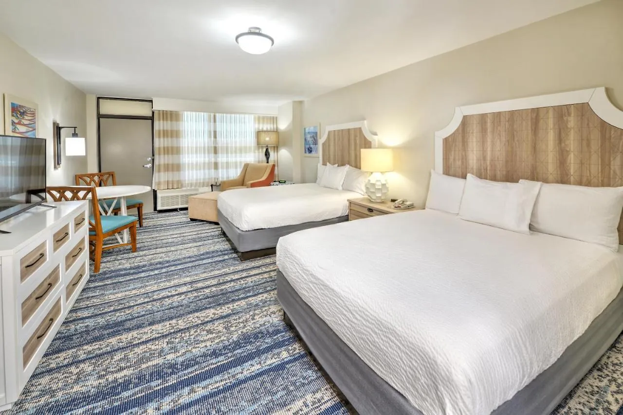 Bahama House - Daytona Beach Shores Hotel