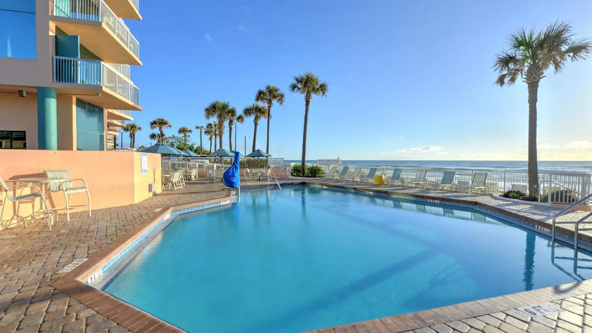 Hotel Bahama House - Daytona Beach Shores