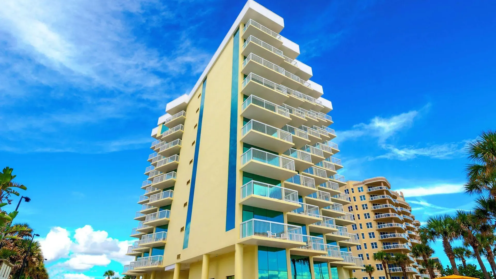 Bahama House - Daytona Beach Shores 3*,